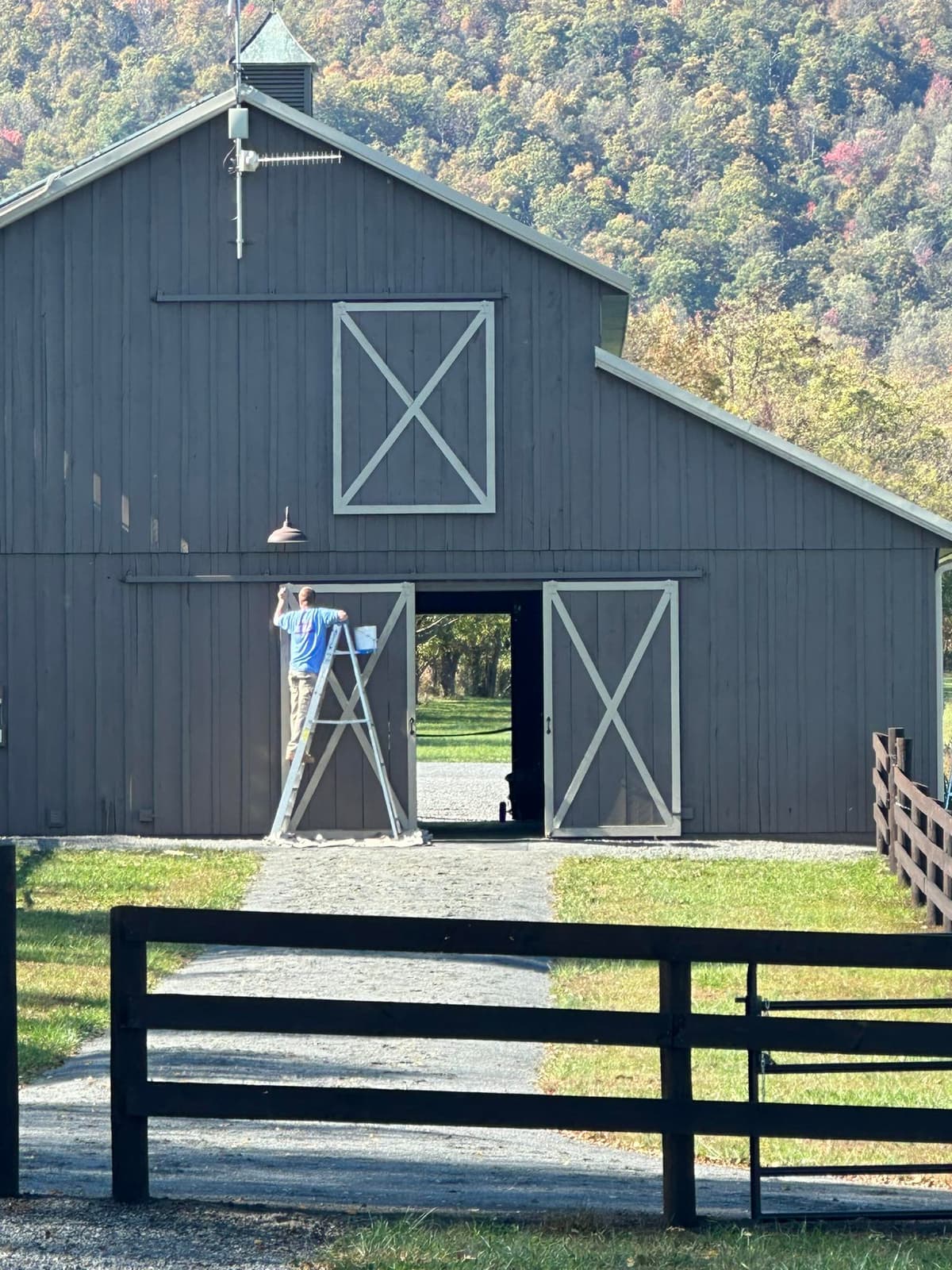 Barn painting project by Newlin Painting