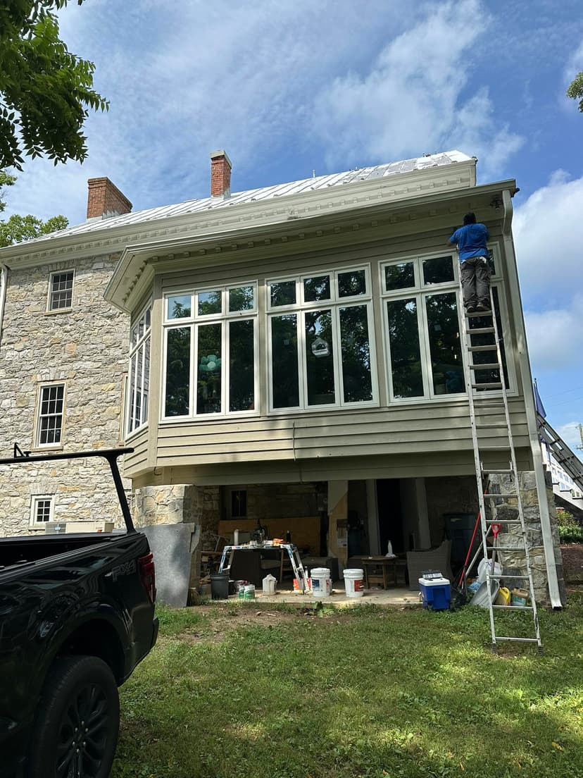 Exterior painting in Leesburg area