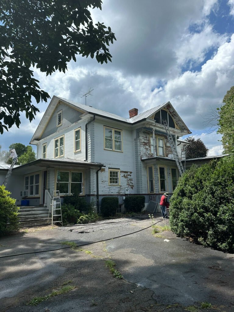 home painting and restoration in Fairfax, VA - Newlin Painting home painting and restoration in Fairfax, VA